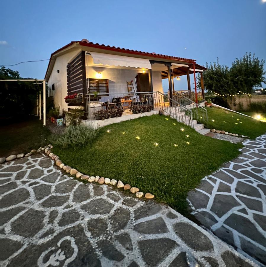 Anastasias Cottage Nea Irakleia Extérieur photo