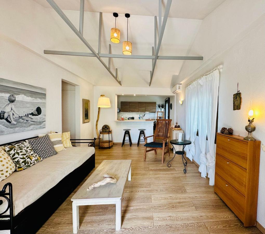 Anastasias Cottage Nea Irakleia Extérieur photo